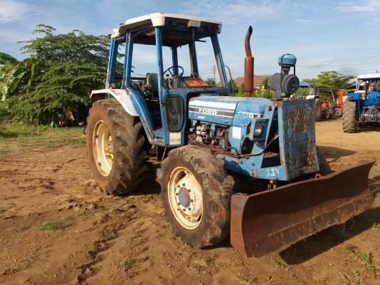 ขาย420000บาท6610(4&times;4)เพลาคาลาโล่เกียกลางมี้ล่มพร้อมโอน