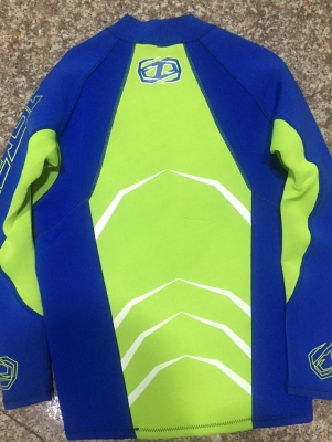 ขายเสื้อ Wetsuit jetpilot ไซค์ M (ของใหม่) ขายเสื้อ Wetsuit jetpilot ไซค์ M (ของใหม่)