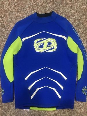ขายเสื้อ Wetsuit jetpilot ไซค์ M (ของใหม่) ขายเสื้อ Wetsuit jetpilot ไซค์ M (ของใหม่)