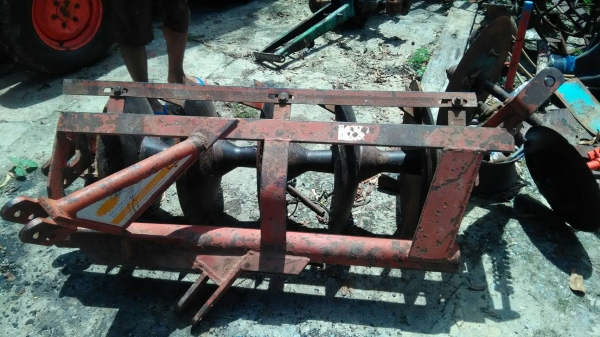 ผานพรวน5ใบสภาพสวยเดิมๆโครงดีใบดีลูกปืนแน่นๆ