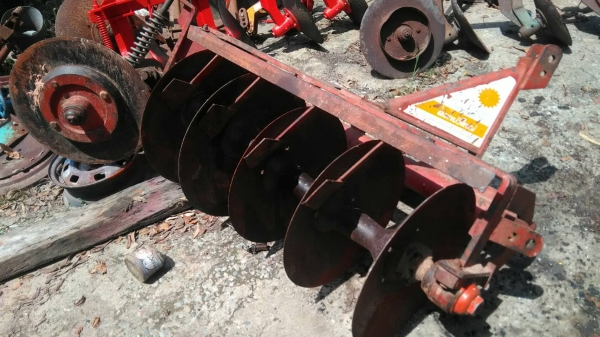 ผานพรวน5ใบสภาพสวยเดิมๆโครงดีใบดีลูกปืนแน่นๆ