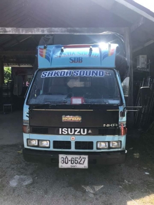 ขายหกล้อ NKR 110 ยาว 4.30  พร้อมไช้งานรถวิ่งเครื่องเสียงยุ่ เครื่องดี