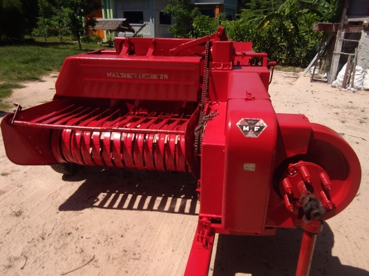 เครื่องอัดฟางแมสซี่20