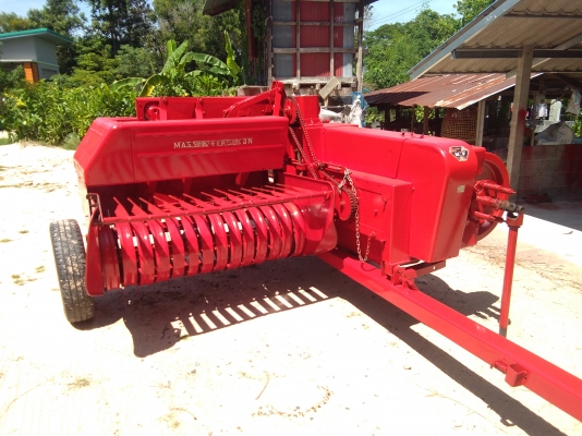 เครื่องอัดฟางแมสซี่20