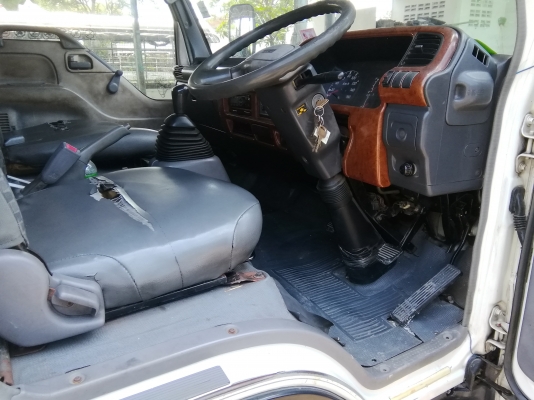 6 ล้อกลาง *EURO.2* ISUZU NQR 175 แรงม้า *คอมมอนเรว * ยาว 5.50ม.* รถสวยเดิมทั้งคัน *รถห้างแท้ * (มีเล
