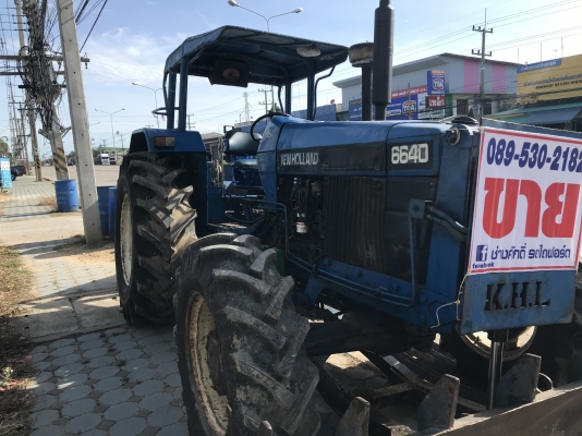 ขายรถไถ6640คานหน้านิวฮอนแลนรถพร้อมใช้มีดันหน้าหางเจ็ดเล่มทะเบียน ขายรถไถ6640คานหน้านิวฮอนแลนรถพร้อมใช้มีดันหน้าหางเจ็ดเล่มทะเบียน