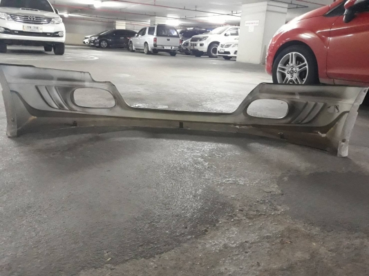 ขายกันชนหน้า jazz ตำหนิ มุมล่างสองข้าง ครับ ขายกันชนหน้า jazz ตำหนิ มุมล่างสองข้าง ครับ