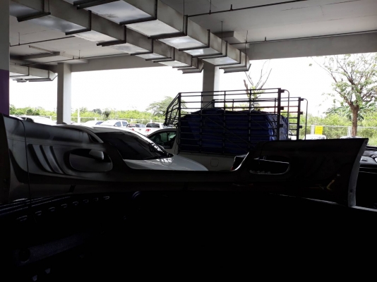 ขายกันชนหน้า jazz ตำหนิ มุมล่างสองข้าง ครับ ขายกันชนหน้า jazz ตำหนิ มุมล่างสองข้าง ครับ