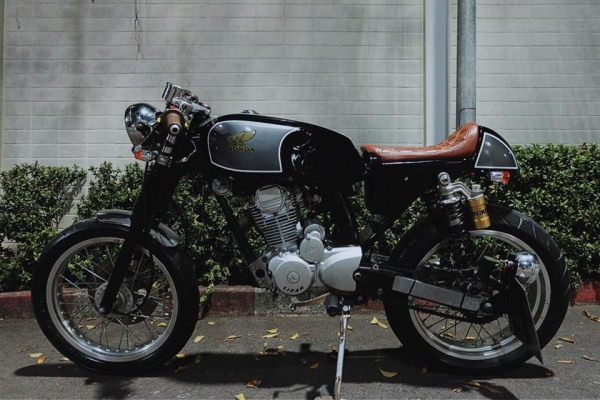 ขาย Honda Gl 200cc ทะเบียน ภาษีเต็ม พร้อมโอน ขาย Honda Gl 200cc ทะเบียน ภาษีเต็ม พร้อมโอน