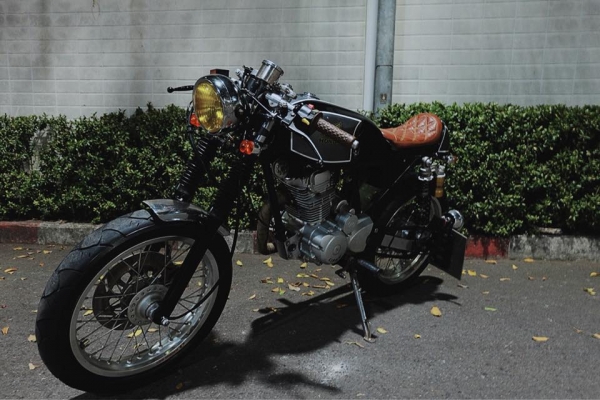 ขาย Honda Gl 200cc ทะเบียน ภาษีเต็ม พร้อมโอน ขาย Honda Gl 200cc ทะเบียน ภาษีเต็ม พร้อมโอน