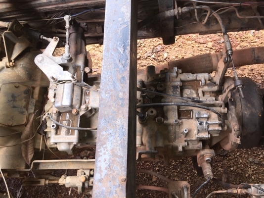 ขายเกียร์ZF195นางฟ้าครบชุดใช้งานปกติ49000 สนใจติดต่อ  0988500292