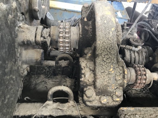 รถสเปร์ยาง ถังจุ3000ลิตร รถ6ล้อIsuzu ELF พร้อมใช้งาน