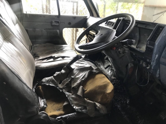 รถสเปร์ยาง ถังจุ3000ลิตร รถ6ล้อIsuzu ELF พร้อมใช้งาน