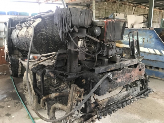 รถสเปร์ยาง ถังจุ3000ลิตร รถ6ล้อIsuzu ELF พร้อมใช้งาน