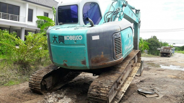 มี VDO ให้ชม.รถแบคโฮ KOBELCO SK115SR เอกสารอินวอย ราคา 680000