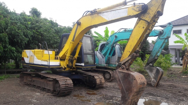 มี VDO ให้ชม. KOBELCO SK100-/// เอกสารอินวอย ระบบไฟเต็ม ราคา 580000