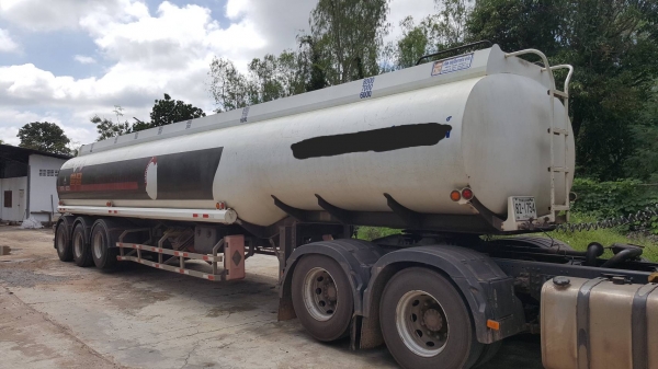 ขาย หางเทนเลอร์ 3 เพลา บรรทุกน้ำมัน 40,000 ลิตร 7 ช่อง โหลดล่าง อู่ CKC ปี 55 ช่วงล่างมีถุงลมยกล้อได้ เป็นถังเหล็ก เล่มทะเบียนและใบพลังงานครบ ขาย หางเทนเลอร์ 3 เพลา บรรทุกน้ำมัน 40,000 ลิตร 7 ช่อง โหลดล่าง อู่ CKC ปี 55 ช่วงล่างมีถุงลมยกล้อได้ เป็นถังเหล็ก เล่มทะเบียนและใบพลังงานครบ
