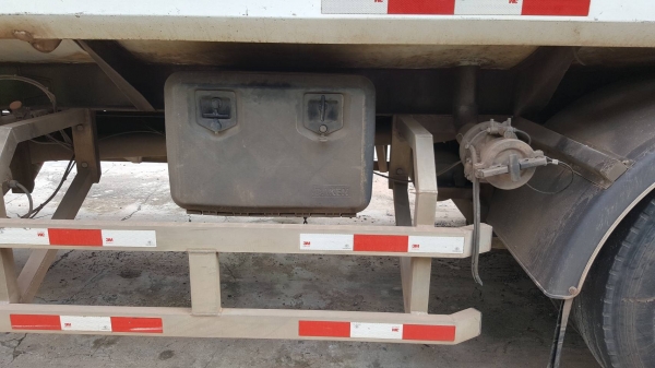 ขาย หางเทนเลอร์ 3 เพลา บรรทุกน้ำมัน 40,000 ลิตร 7 ช่อง โหลดล่าง อู่ CKC ปี 55 ช่วงล่างมีถุงลมยกล้อได้ เป็นถังเหล็ก เล่มทะเบียนและใบพลังงานครบ ขาย หางเทนเลอร์ 3 เพลา บรรทุกน้ำมัน 40,000 ลิตร 7 ช่อง โหลดล่าง อู่ CKC ปี 55 ช่วงล่างมีถุงลมยกล้อได้ เป็นถังเหล็ก เล่มทะเบียนและใบพลังงานครบ