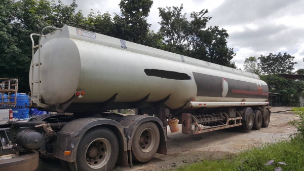 ขาย หางเทนเลอร์ 3 เพลา บรรทุกน้ำมัน 40,000 ลิตร 7 ช่อง โหลดล่าง อู่ CKC ปี 55 ช่วงล่างมีถุงลมยกล้อได้ เป็นถังเหล็ก เล่มทะเบียนและใบพลังงานครบ ขาย หางเทนเลอร์ 3 เพลา บรรทุกน้ำมัน 40,000 ลิตร 7 ช่อง โหลดล่าง อู่ CKC ปี 55 ช่วงล่างมีถุงลมยกล้อได้ เป็นถังเหล็ก เล่มทะเบียนและใบพลังงานครบ