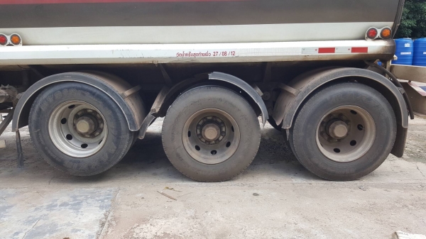 ขาย หางเทนเลอร์ 3 เพลา บรรทุกน้ำมัน 40,000 ลิตร 7 ช่อง โหลดล่าง อู่ CKC ปี 55 ช่วงล่างมีถุงลมยกล้อได้ เป็นถังเหล็ก เล่มทะเบียนและใบพลังงานครบ ขาย หางเทนเลอร์ 3 เพลา บรรทุกน้ำมัน 40,000 ลิตร 7 ช่อง โหลดล่าง อู่ CKC ปี 55 ช่วงล่างมีถุงลมยกล้อได้ เป็นถังเหล็ก เล่มทะเบียนและใบพลังงานครบ