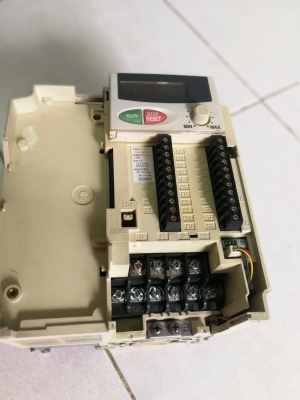 อินเวอร์เตอร์3แรง380vมือสอง มิตซูE500