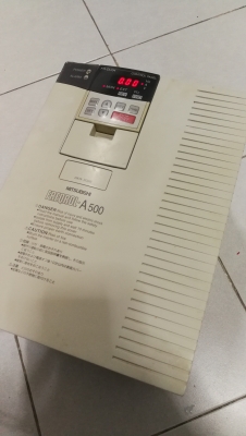 อินเวอร์เตอร์ปรับรอบมอเตอร์มิตซู15แรง220vเข้า1เฟสออก3เฟส