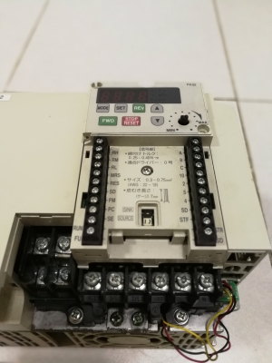 อินเวอร์เตอร์ปรับรอบมอเตอร์ 5แรงมิตซู ไฟเข้า220v1เฟส ออก220v3เฟส