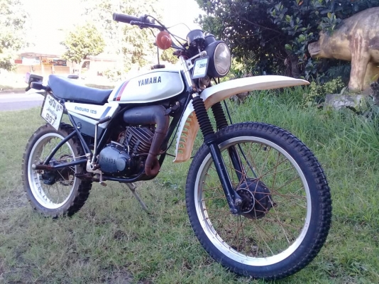 ขาย Dt125  เครื่องดีระบบไฟติดทุกดวง พร้อมใช้