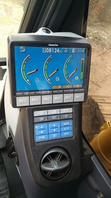 ขาย 1,540,000 KOMATSU pc 130-8 เอกสารเล่มทะเบียน พร้อมลายหัวเจาะจากบริษัท  รถทำงาน 8,000 ชม. ไฟฟ้าครบ เครื่องดี ปั๊มแรง ช่วงล่างสวย เอวแน่น แอร์หนาว รถสวยพร้อมใช้เอกสารพร้อมโอน ซื้อสดก้อได้ จัดแนนซ์ก้อได้ #ยอดจัดขึ้นอยู่กับเครดิตผู้ซื้อ  8-9 แสน  รถอยู่ น