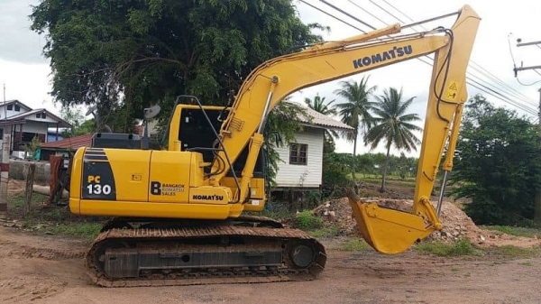 ขาย 1,540,000 KOMATSU pc 130-8 เอกสารเล่มทะเบียน พร้อมลายหัวเจาะจากบริษัท  รถทำงาน 8,000 ชม. ไฟฟ้าครบ เครื่องดี ปั๊มแรง ช่วงล่างสวย เอวแน่น แอร์หนาว รถสวยพร้อมใช้เอกสารพร้อมโอน ซื้อสดก้อได้ จัดแนนซ์ก้อได้ #ยอดจัดขึ้นอยู่กับเครดิตผู้ซื้อ  8-9 แสน  รถอยู่ น