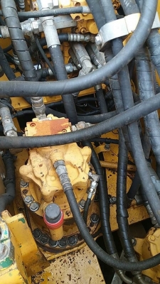 ขาย 1,540,000 KOMATSU pc 130-8 เอกสารเล่มทะเบียน พร้อมลายหัวเจาะจากบริษัท  รถทำงาน 8,000 ชม. ไฟฟ้าครบ เครื่องดี ปั๊มแรง ช่วงล่างสวย เอวแน่น แอร์หนาว รถสวยพร้อมใช้เอกสารพร้อมโอน ซื้อสดก้อได้ จัดแนนซ์ก้อได้ #ยอดจัดขึ้นอยู่กับเครดิตผู้ซื้อ  8-9 แสน  รถอยู่ น