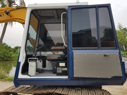 ขายKOMATSU PC60-5