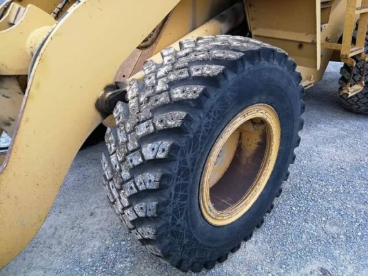 เปิดจองครับ KOMATSU WA200-1 นำเข้าจากญี่ปุ่น โทร.090-986-2521 อ๊อบ