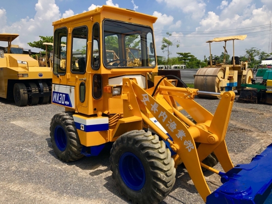 ขายรถตัก KOMATSU WA30-2 เครื่อง3 สูบ ระบบเลี้ยวเอวอ่อน 1500 ชม สมบูรณ์พร้อมใช้ครับ FROM JAPAN ติดต่อ 063-9316985 ID LINE : 0639316985