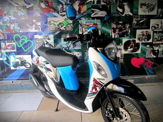 FINO i sport สีฟ้าขาว รถสวย เครื่องดี ฟรีโอน 27900