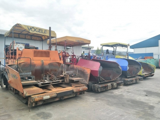 **Asphalt Finisher**  รถปูยางมือสอง Sumitomo &amp; Vogele ราคาดีๆ โทร. 092-929-9942 ธีรเทพครับ
