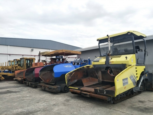 **Asphalt Finisher**  รถปูยางมือสอง Sumitomo &amp; Vogele ราคาดีๆ โทร. 092-929-9942 ธีรเทพครับ