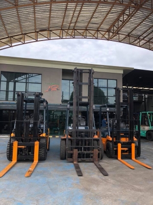 (1)TOYOTA 7FD30 2 toyota7fd25 3 toyota7fd15 (1)TOYOTA 7FD30 2 toyota7fd25 3 toyota7fd15