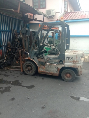 รถยกเบนซิล