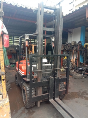 รถยกดีเซล3ตัน รถยกดีเซล3ตัน