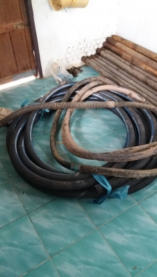 ขายสายน้ำมัน นิ้วครึ่งไส้เหล็กหนึ่งชั้น 22 เมตร 0986599893 ขายสายน้ำมัน นิ้วครึ่งไส้เหล็กหนึ่งชั้น 22 เมตร 0986599893