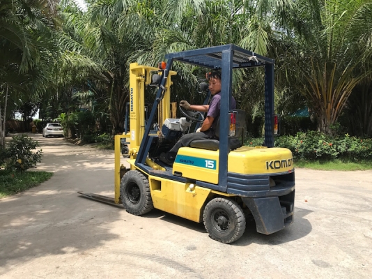 ขายFORKLIFT KOMATSU FG15-15(1.5ตัน) สวยเดิมจากญี่ปุ่น ยังไม่เคยใช้ในไทย 115,000เท่านั้น!!