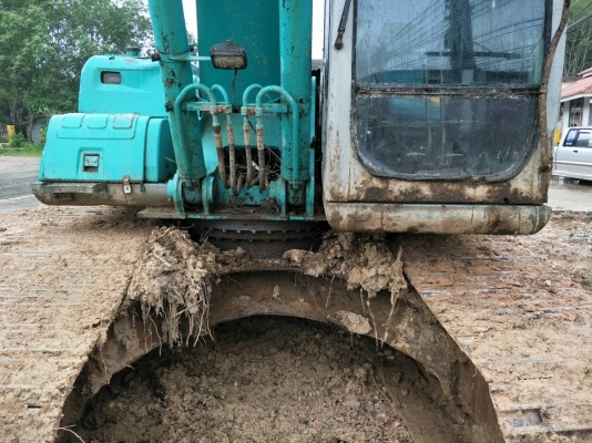 มี VDO ให้ชม.รถแบคโฮ KOBELCO SK200-6 YN09 เอกสารเล่ม ราคา 800000