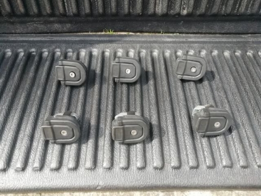 พื้นปูกระบะ MAXLINER ของอีซูซุมังกรแค๊ป