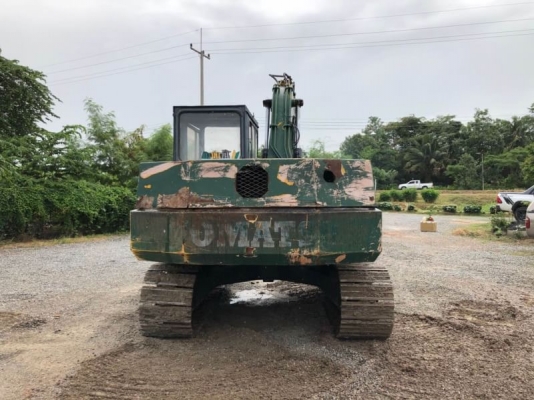 ขาย 275,000 บาท KOMATSU PC120 รุ่น 3 เครื่องเดิม แรงดี โช่ใหม่  เอวแน่น ช่วงล่างเต็มสวย เอกสารชื้อขาย  รถอยู่  นครปฐม โทร 0610710295  สนใจ รายการสินค้า อื่นๆ ที่ เว็ปไชค์ Truck2Hand https://www.truck2hand.com/index.php?actions=content/search&amp;member_id