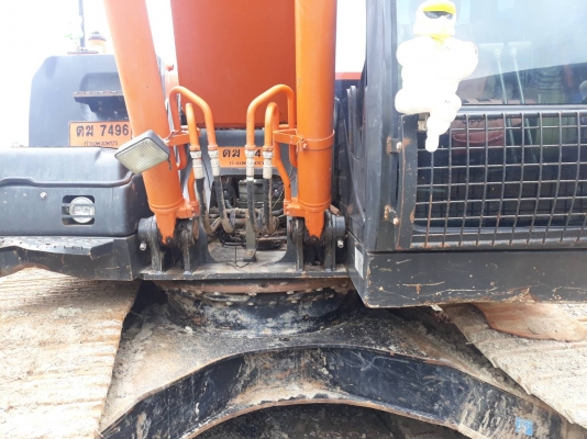 ขายHitachi ZX 200 - 5G  ปี 2012 เอกสารเล่มทะเบียนพร้อมโอน