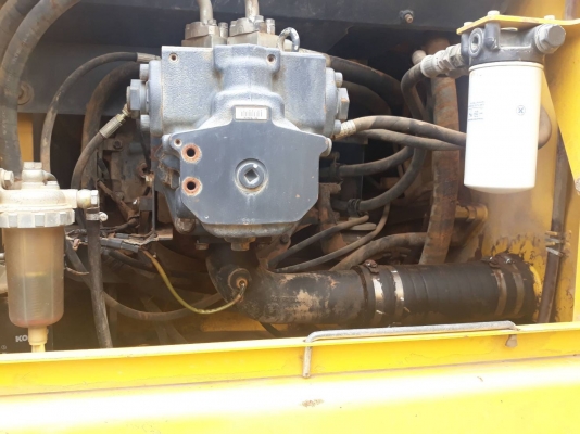 ขาย komatsu pc200-7 เอกสารเล่มทะเบียน