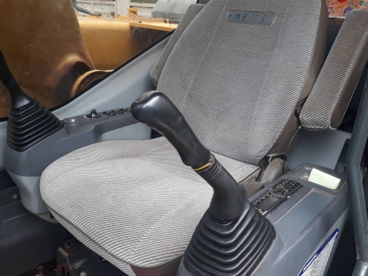 ขาย komatsu pc200-7 เอกสารเล่มทะเบียน