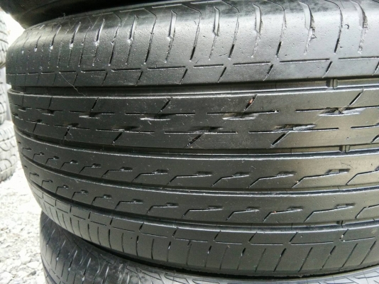 ขายยาง 215/55R16 บริดจสโตน ทูรันซ่า GR-100 ปี17 สวยๆ ชุดละ 2600 บาท พร้อมใส่ ถ่วง ฟรี