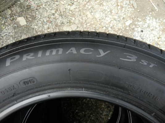 ขายยาง 205/60R16 มิชลิน ไพมาซี่ ปี15 ดอกยางหนาเต็มสดไม่ร้าวไม่กินข้างไม่ปะ ใช้งานมาน้อยมาก ชุดละ 270